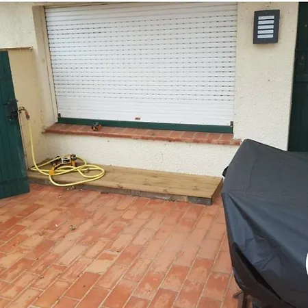 Maison 3 Pieces 5-7pers Vue Sur Port, Garage, Clim Дом отдыха
